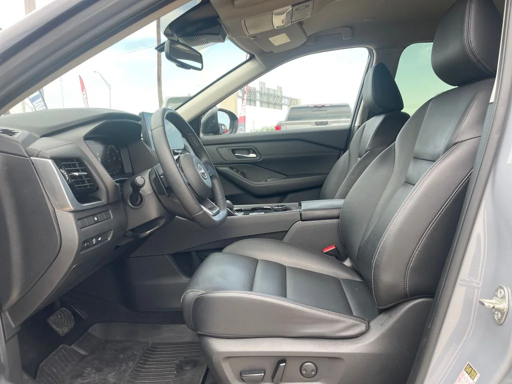Used 2024 Gray Nissan SL image 23