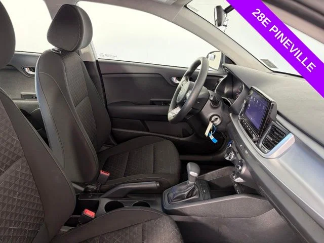 Used 2023 White Kia LX image 31