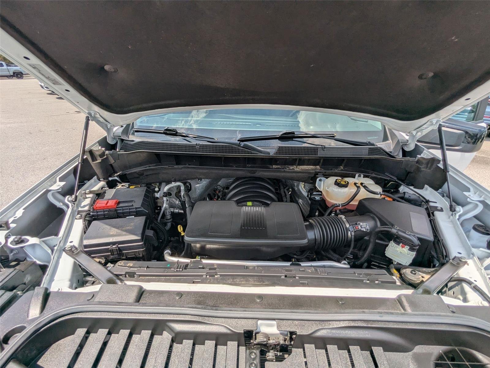 Used 2022 Summit White Chevrolet RST image 34