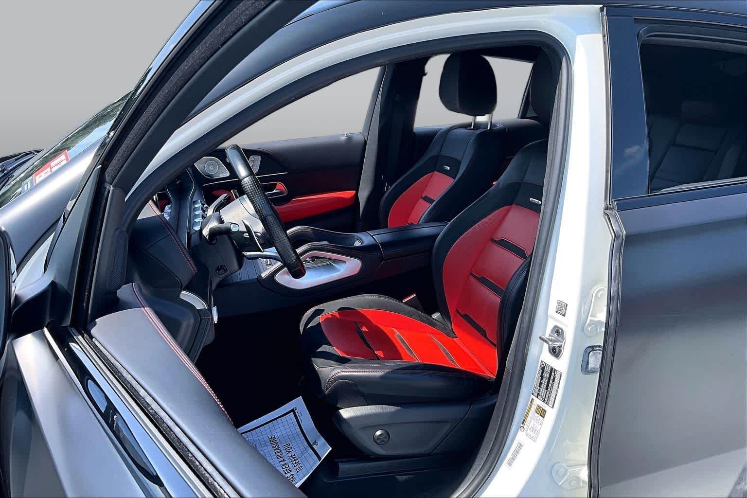 Used 2023 MANUFAKTUR Diamond White Metallic Mercedes-Benz AMG® GLE 53 image 8