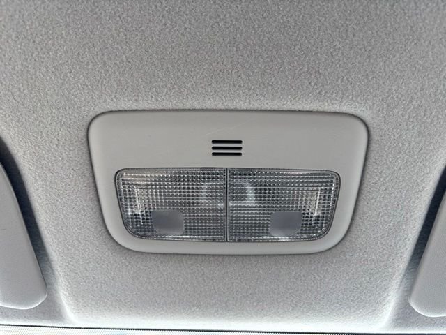 Used 2010 White Toyota S image 30