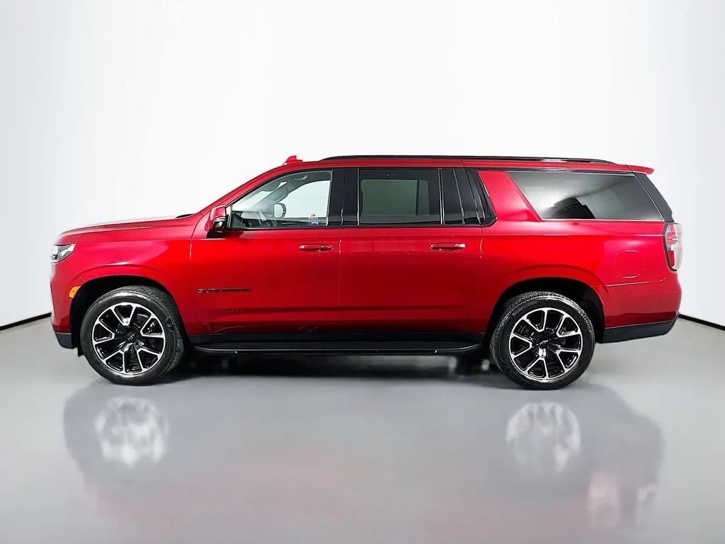 Used 2023 Red Chevrolet RST image 4