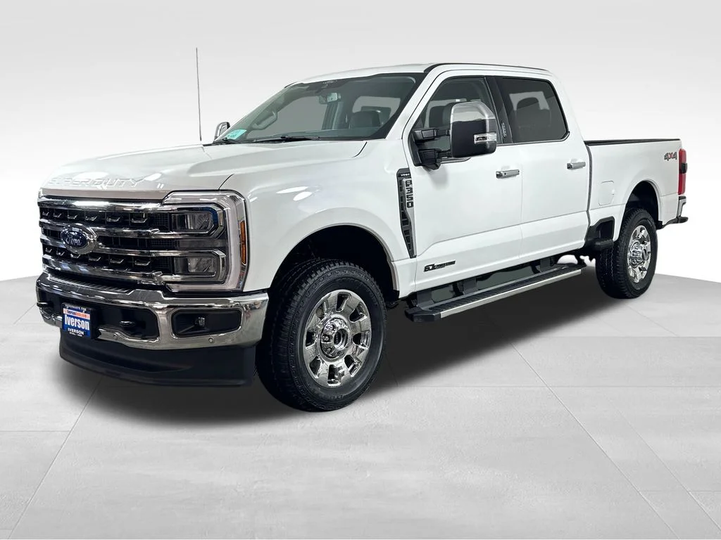 New 2026 Star White Metallic Tri-Coat Ford F-350® Lariat® image 5