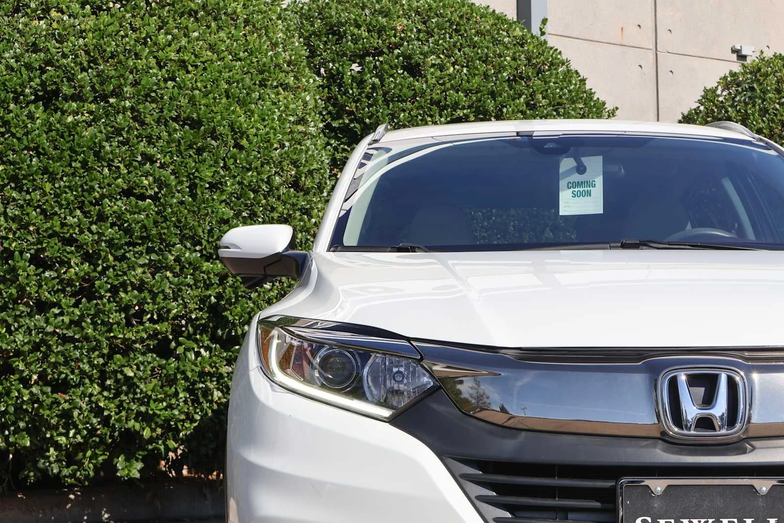Used 2022 Platinum White Pearl Honda EX image 4