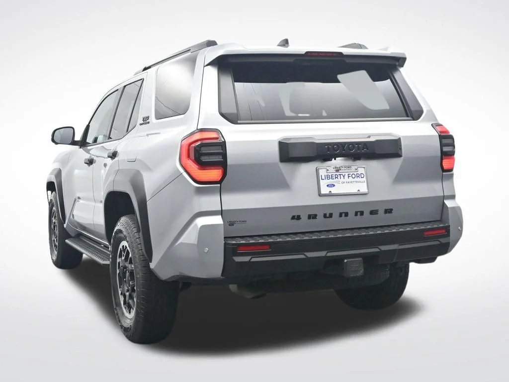 Used 2025  Toyota TRD Off-Road Premium image 9