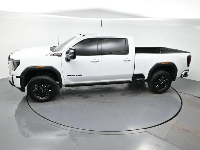 Used 2026 Summit White GMC AT4 image 35