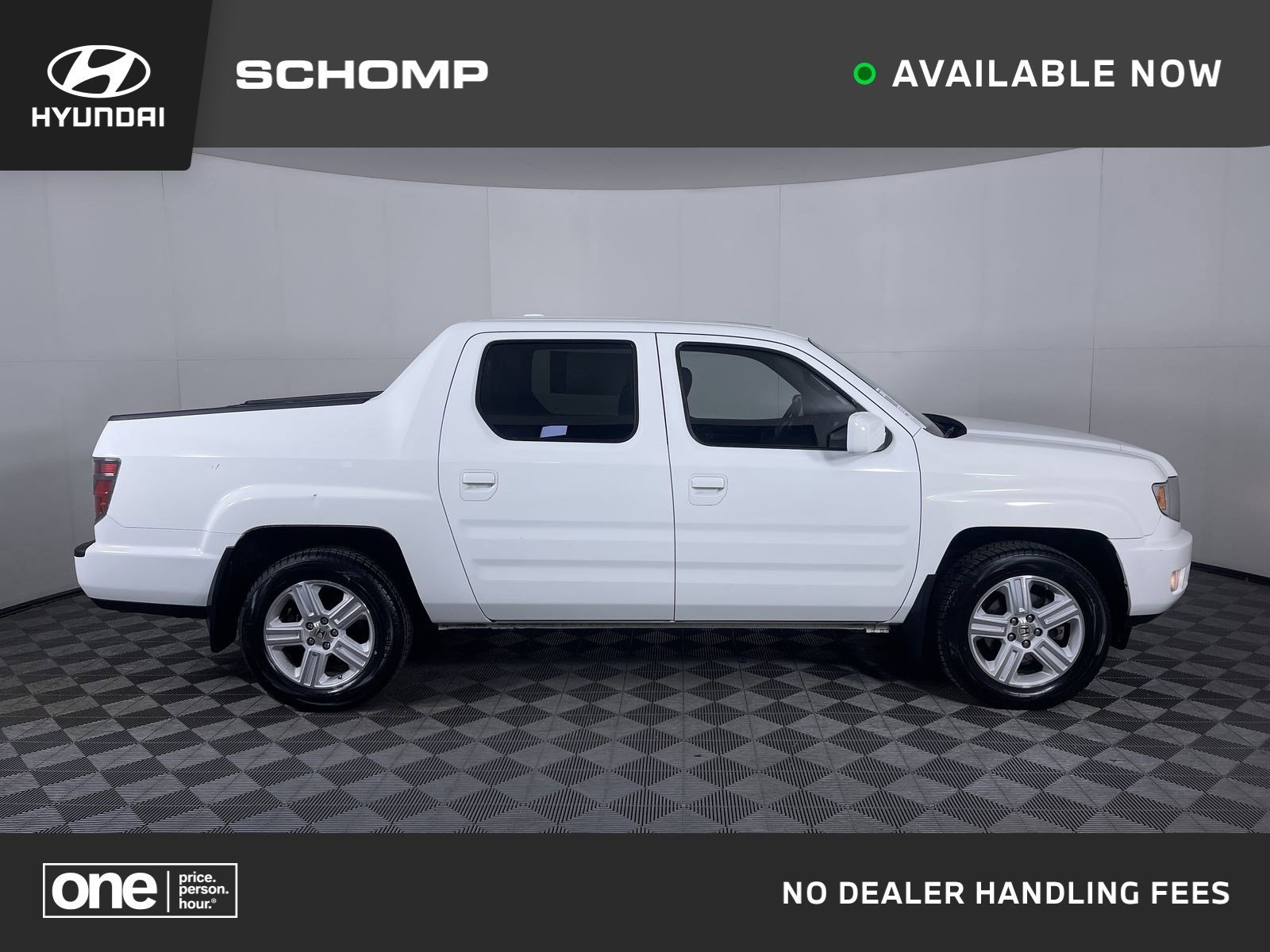 2013 Honda Ridgeline RTL w/Leather and Navi's photo