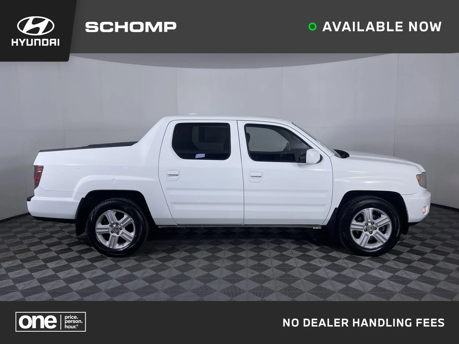 2013 Honda Ridgeline RTL w/Leather and Navi's photo