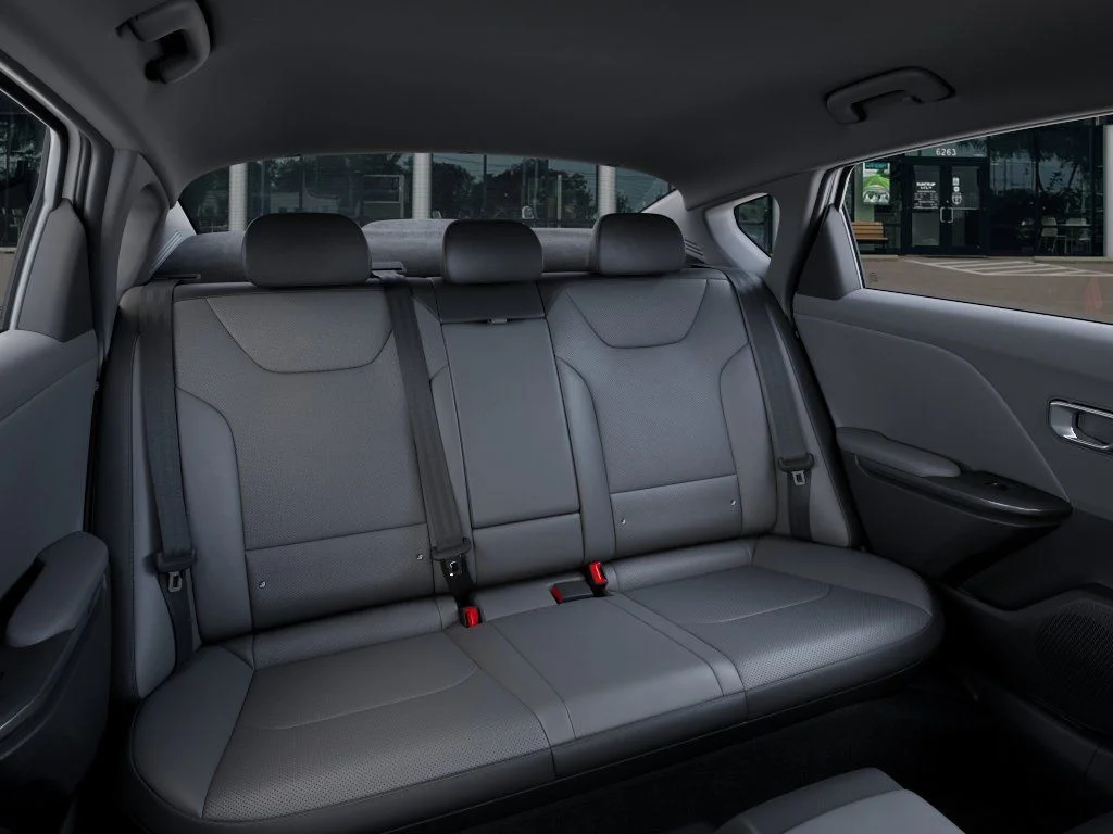 New 2026 Snow White Pearl Kia EX image 17