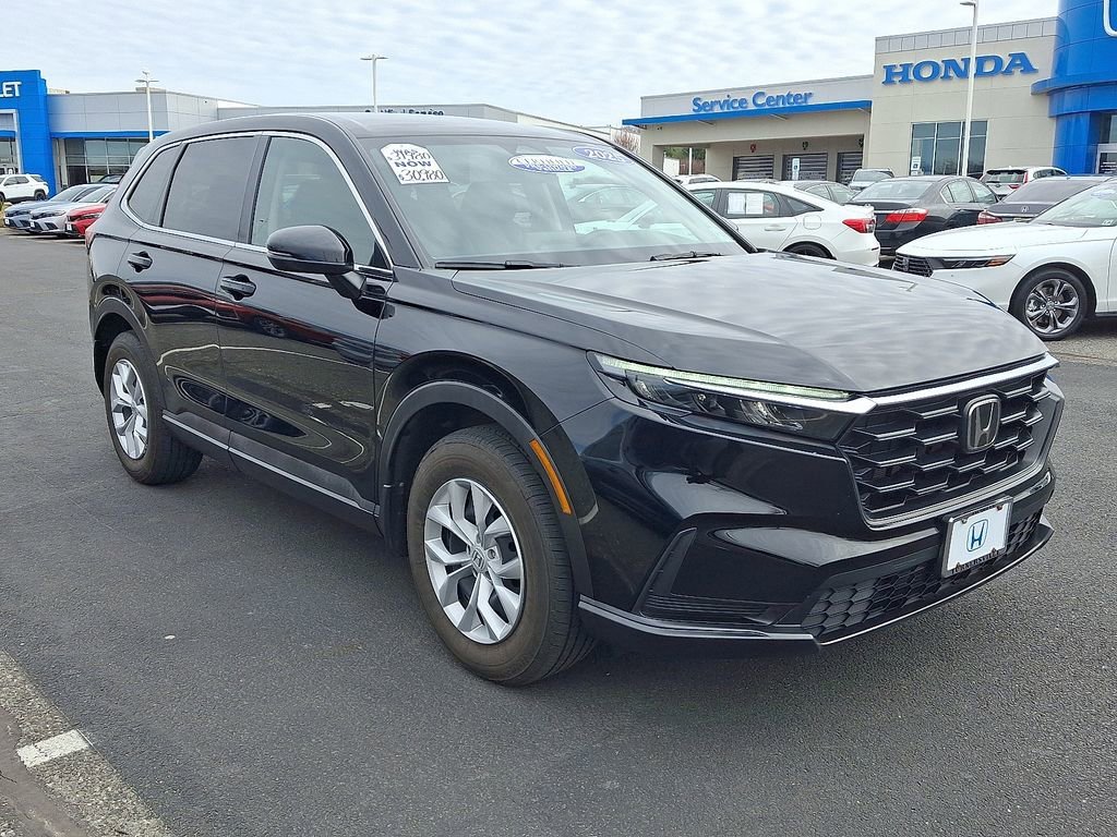 2025 Honda CR-V LX - Photo 33