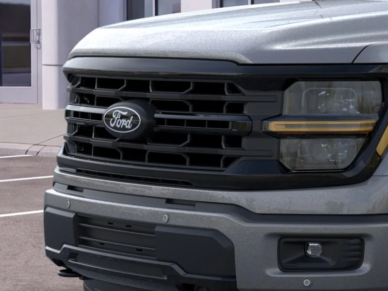 New 2026 Carbonized Gray Metallic Ford XLT image 42