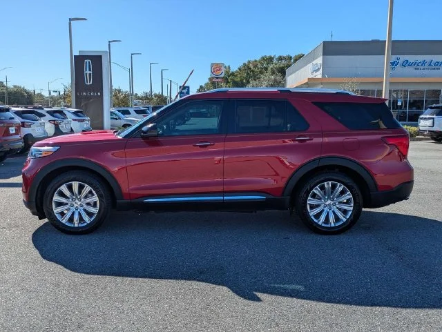Certified Used 2022 Rapid Red Metallic Tinted Clearcoat Ford Limited image 7