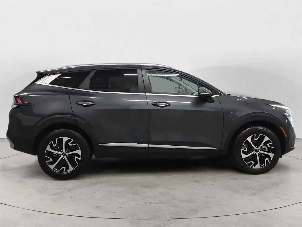 Used 2025 Gray Kia EX image 7
