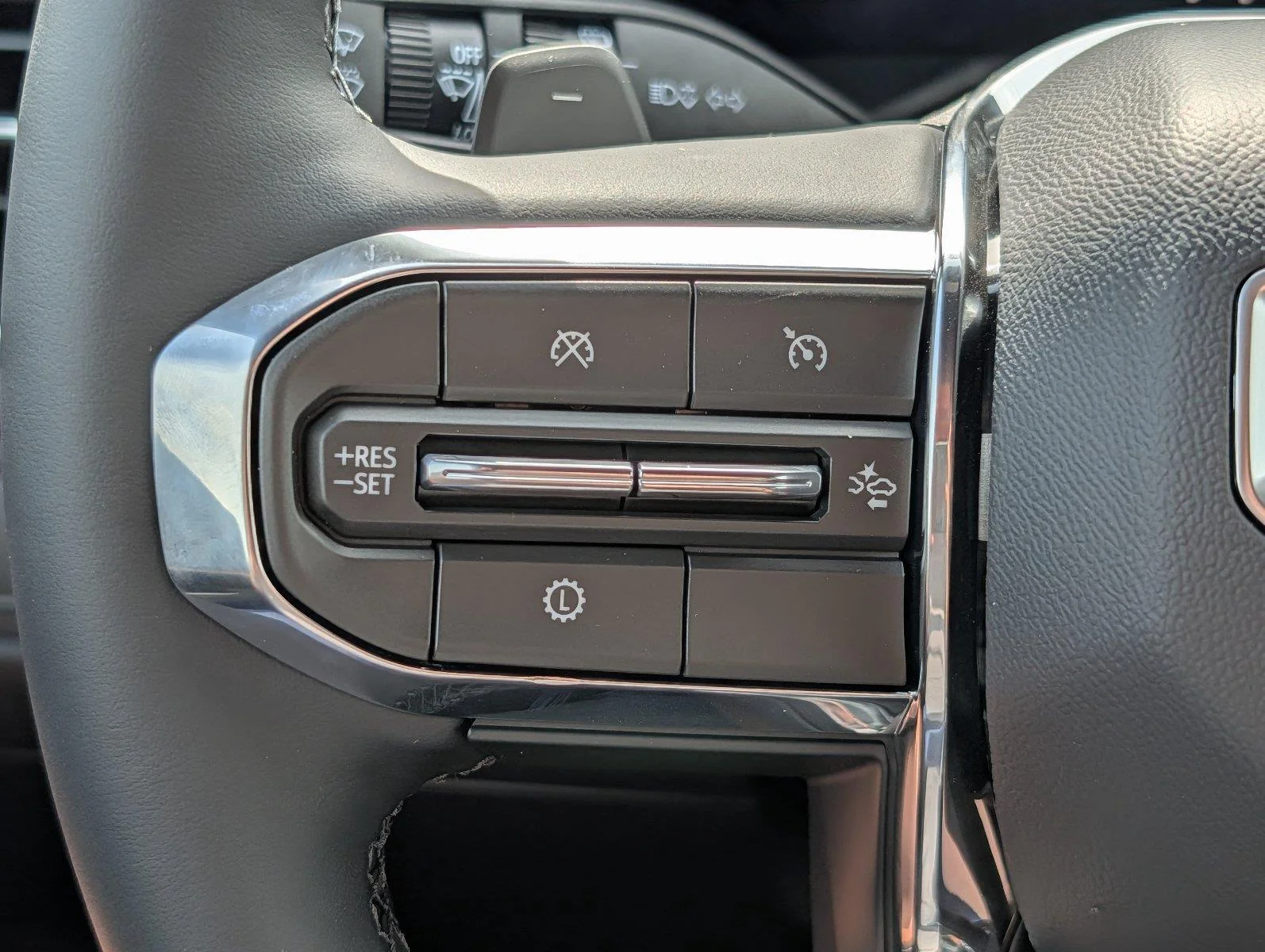 New 2027 Sterling Metallic GMC Elevation image 23