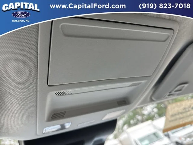 Used 2025 Blue Ford XLT image 32