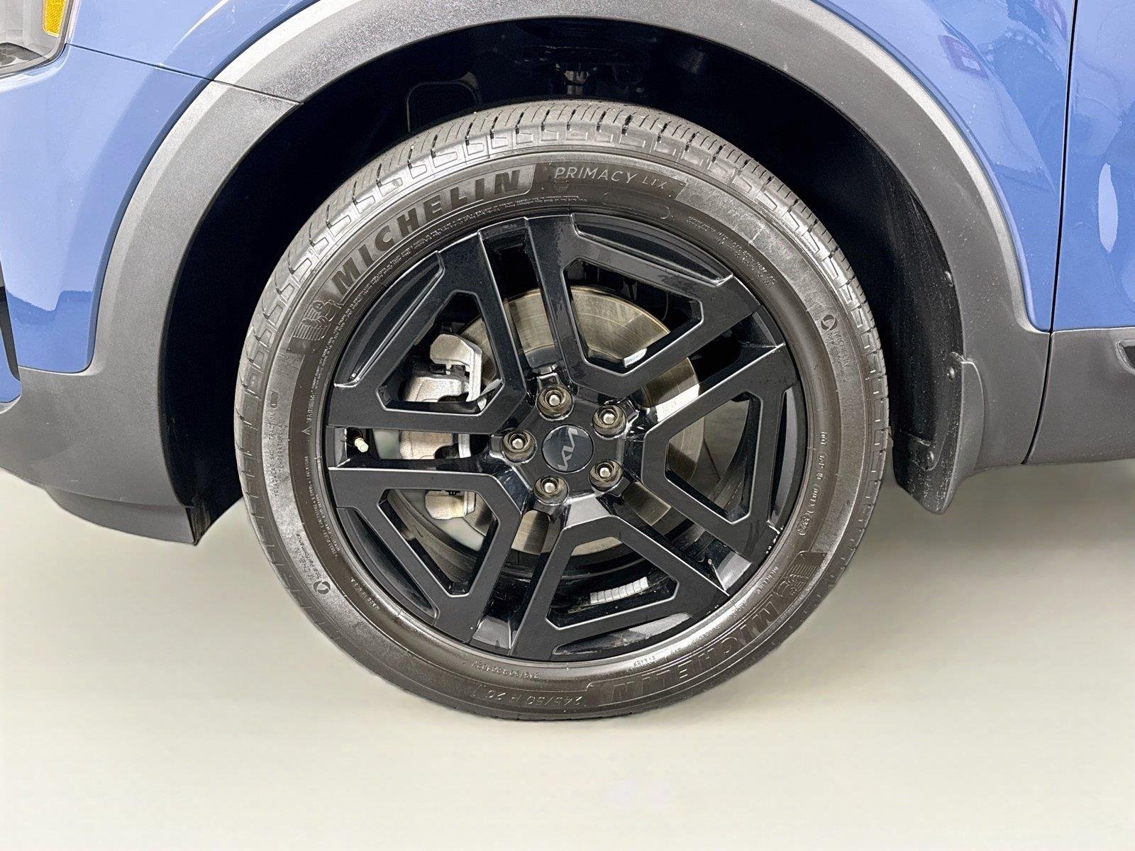 Used 2025 Midnight Lake Blue Kia EX X-Line image 44
