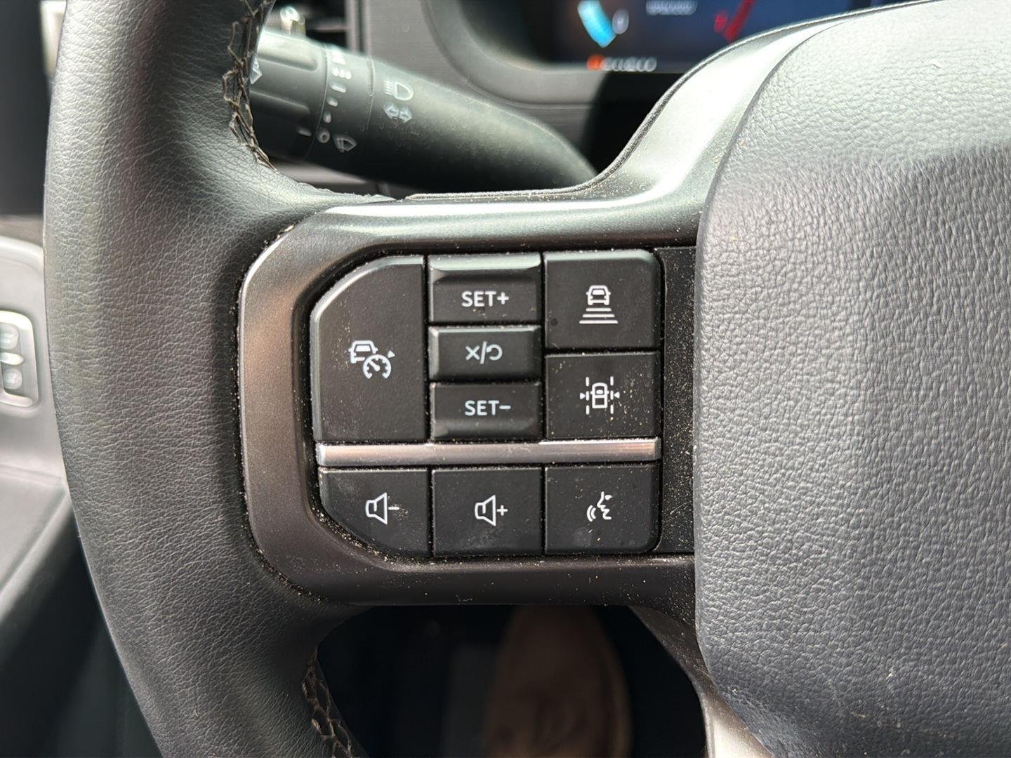 Used 2024 Agate Black Ford XLT image 21