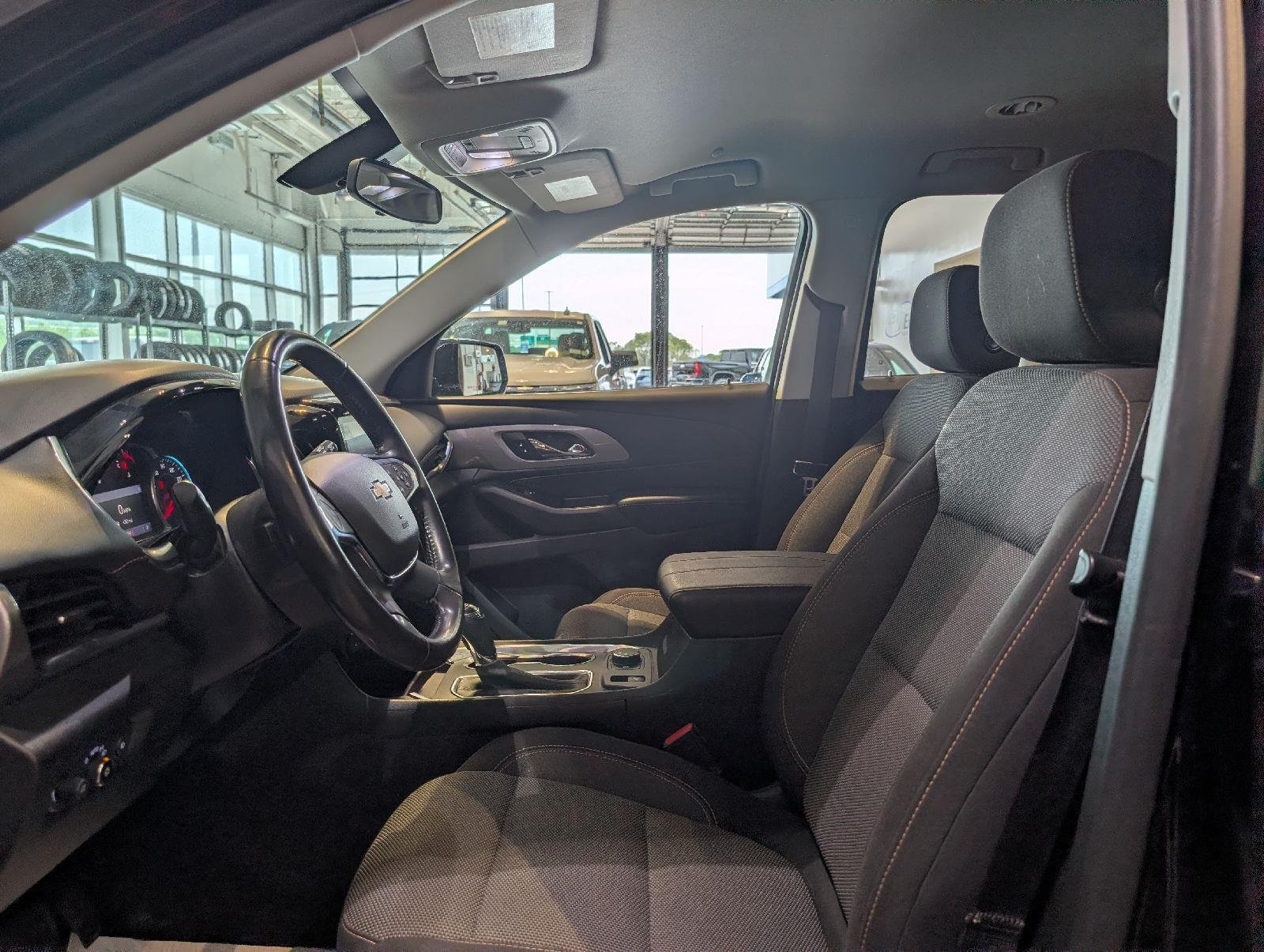 Used 2020 Mosaic Black Metallic Chevrolet LT Cloth image 15