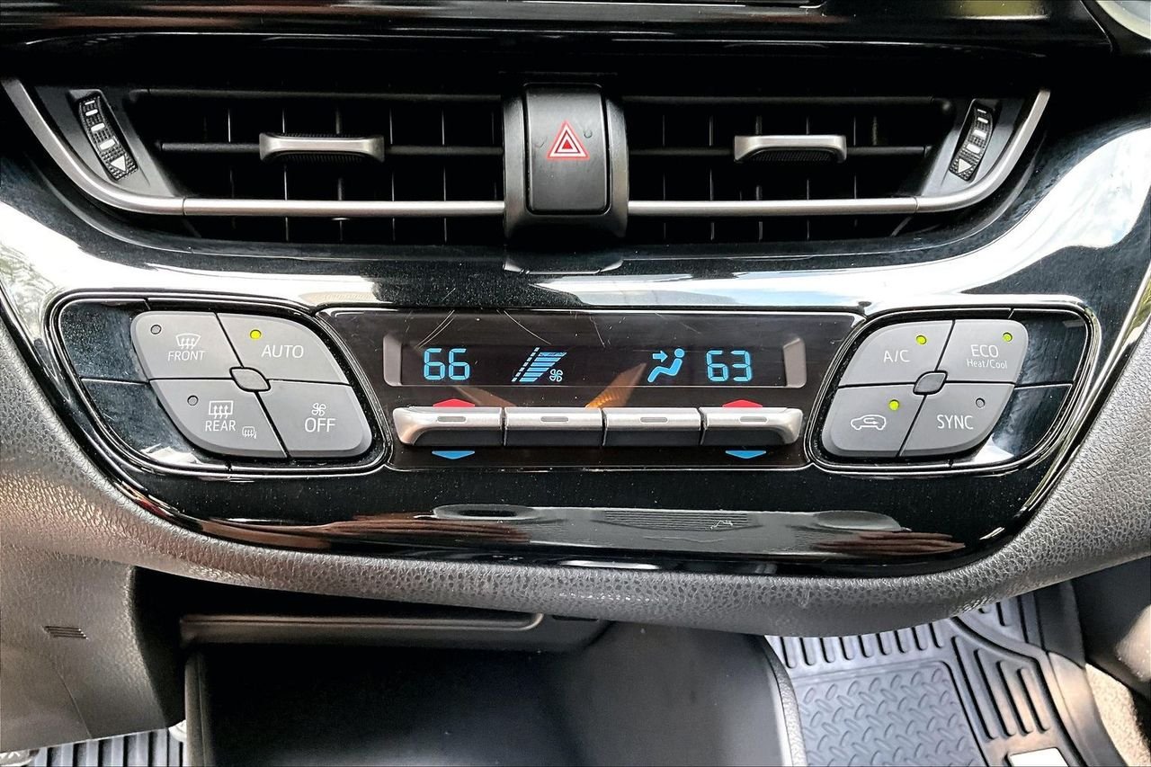 Used 2019 Silver Toyota LE image 24