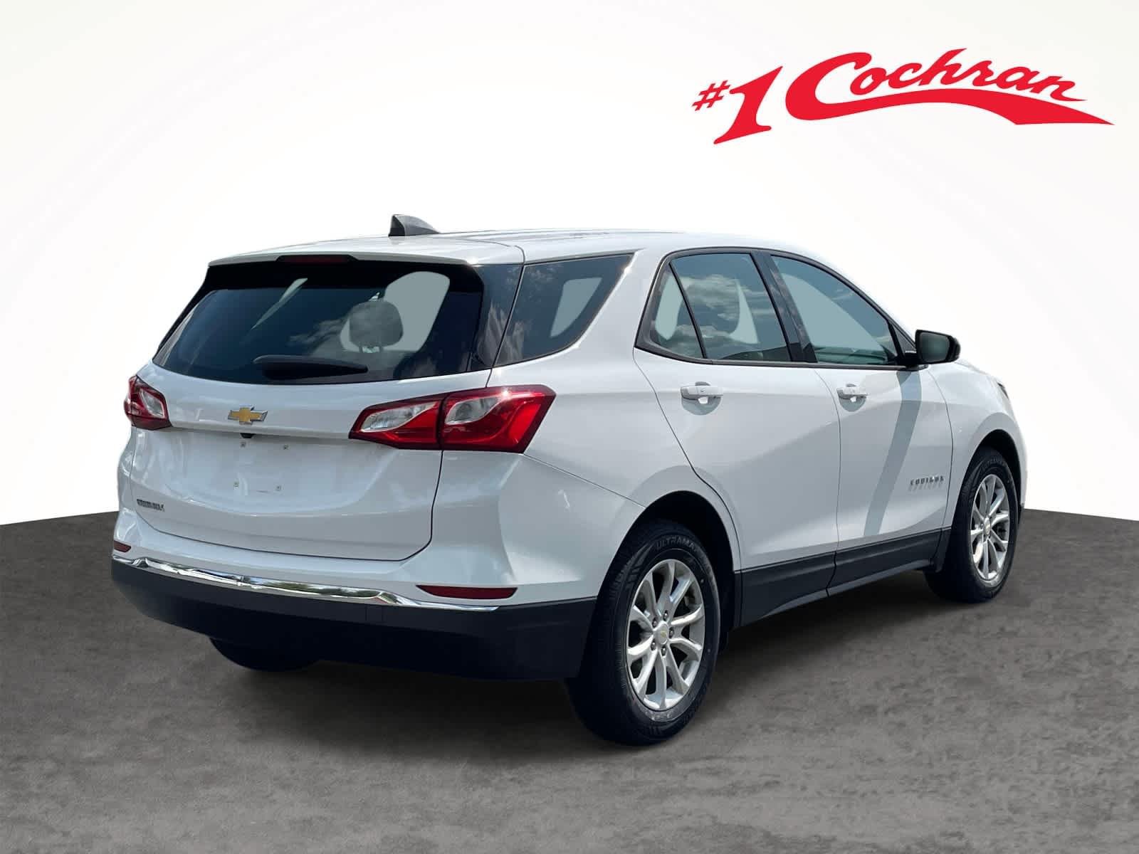 Used 2018 Summit White Chevrolet LS image 10