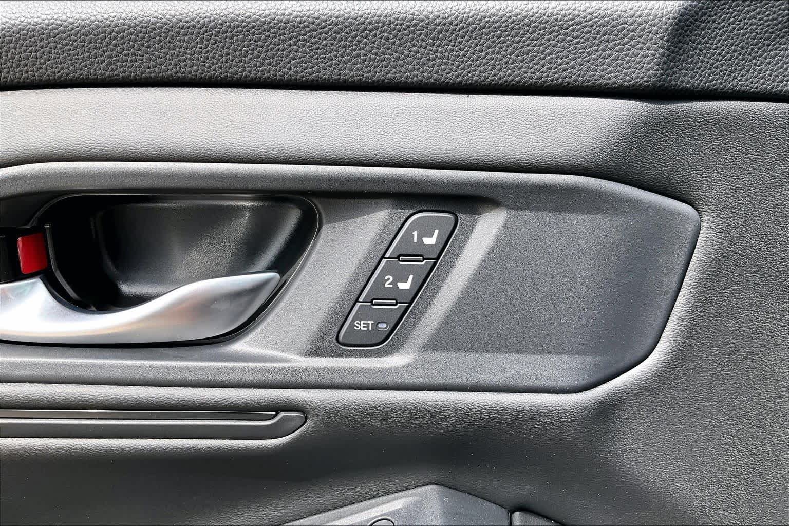New 2026 Urban Gray Pearl Honda EX-L image 17