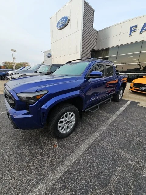 Used 2024 Blue Toyota SR5 image 2