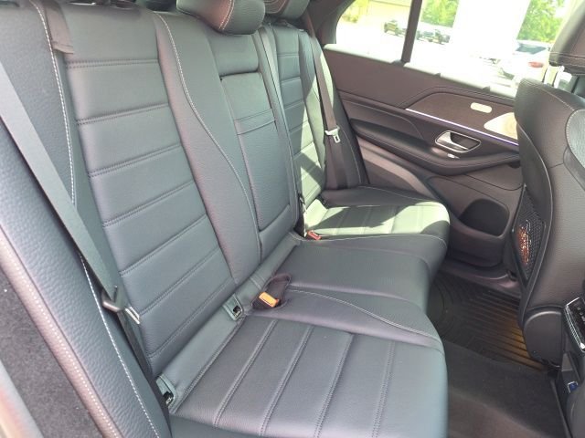 Used 2026 Gray Mercedes-Benz GLE 450 image 13