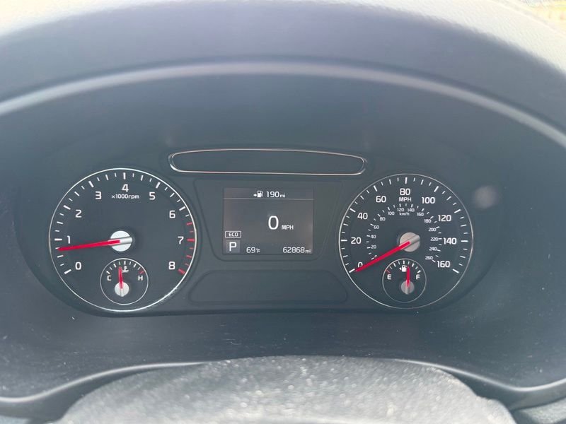 Used 2019 Purple Kia LX image 11