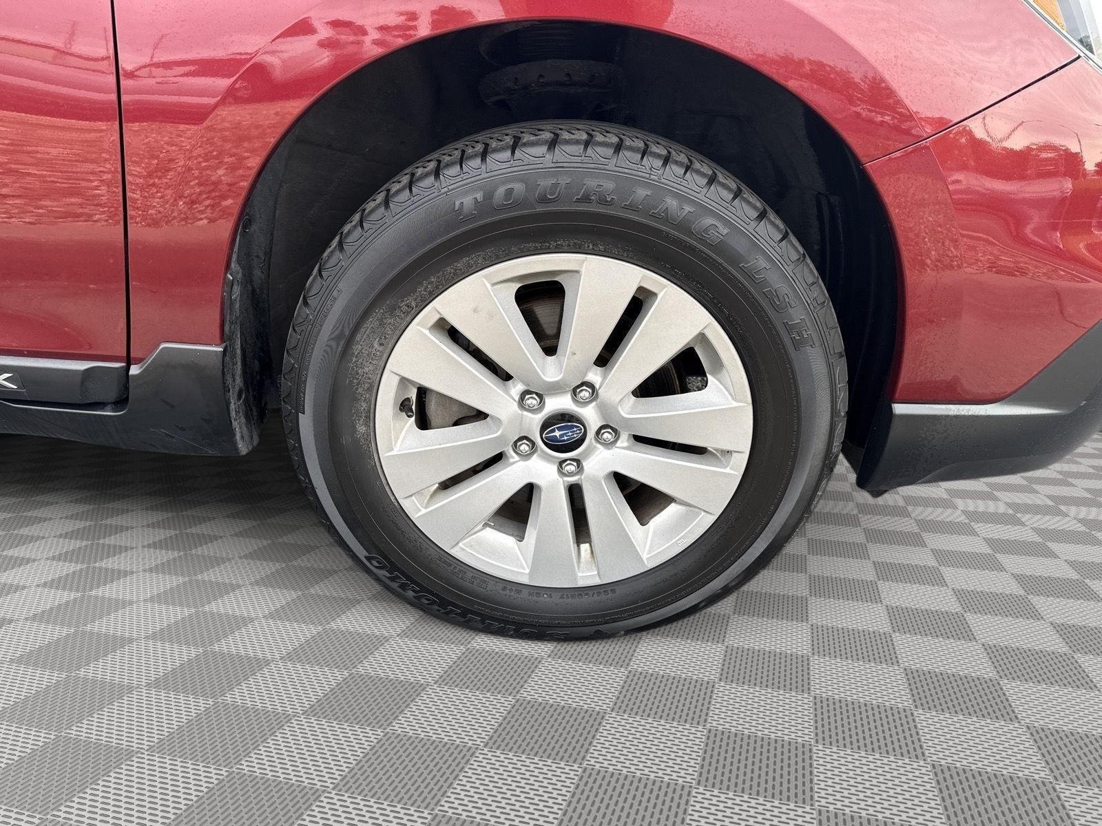 Used 2017 Venetian Red Pearl Subaru Premium image 16