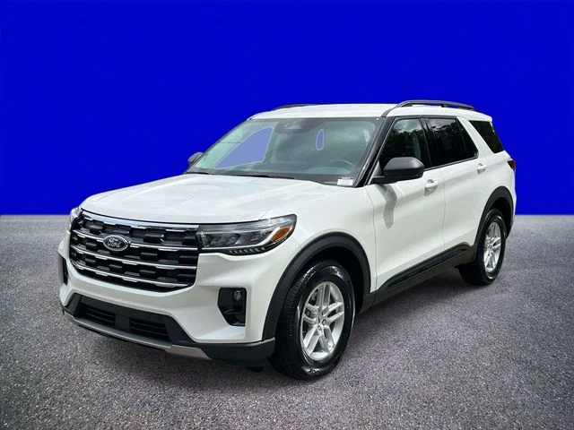 New 2026 Star White Metallic Tri-Coat Ford Active image 7