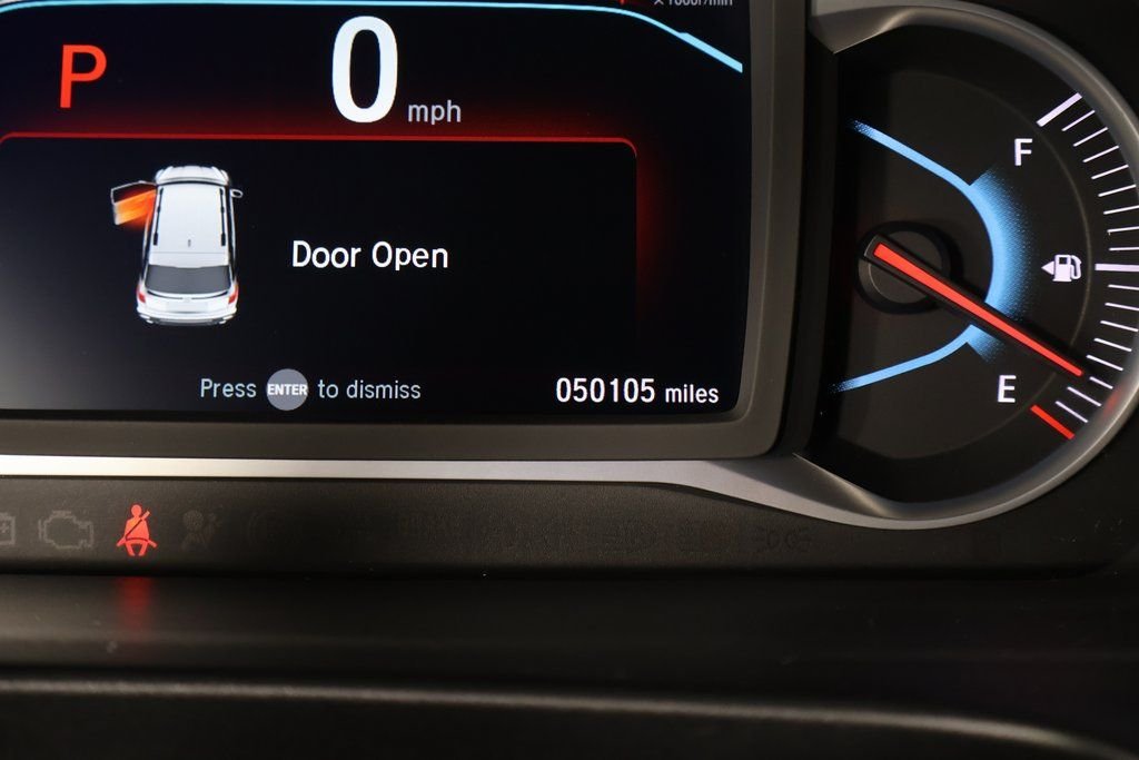 Certified Used 2019 White Diamond Pearl Honda Touring image 17