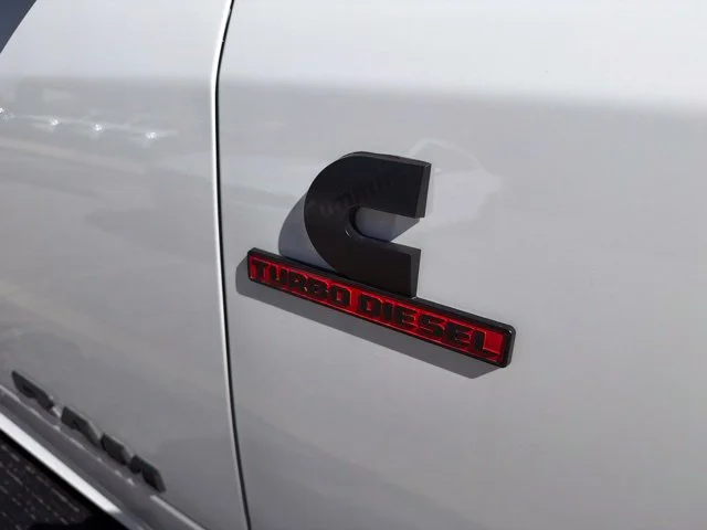 New 2027 Bright White Clear-Coat Exterior Paint RAM Big Horn image 12