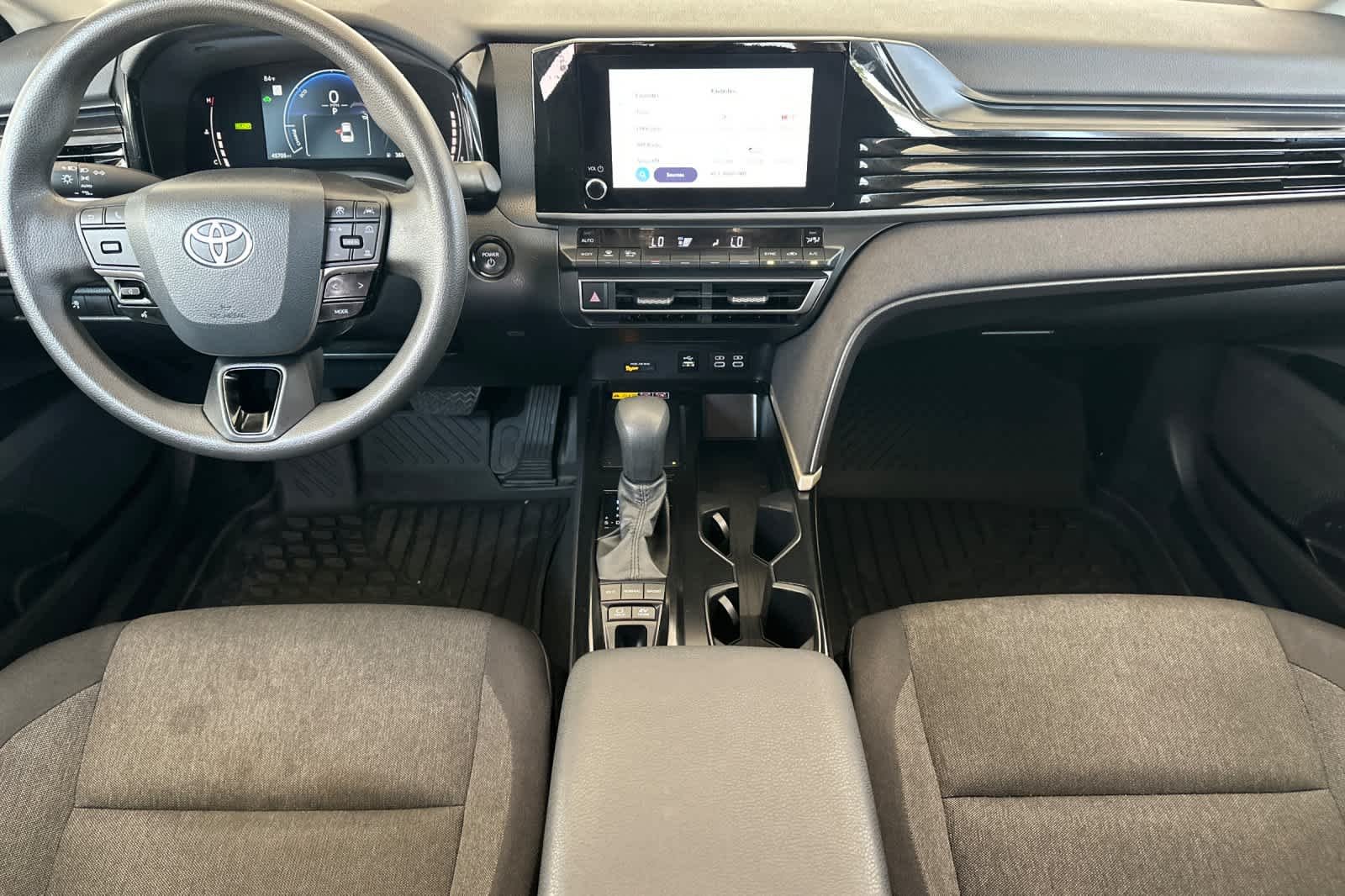 Used 2025 Ice Cap Toyota LE image 13