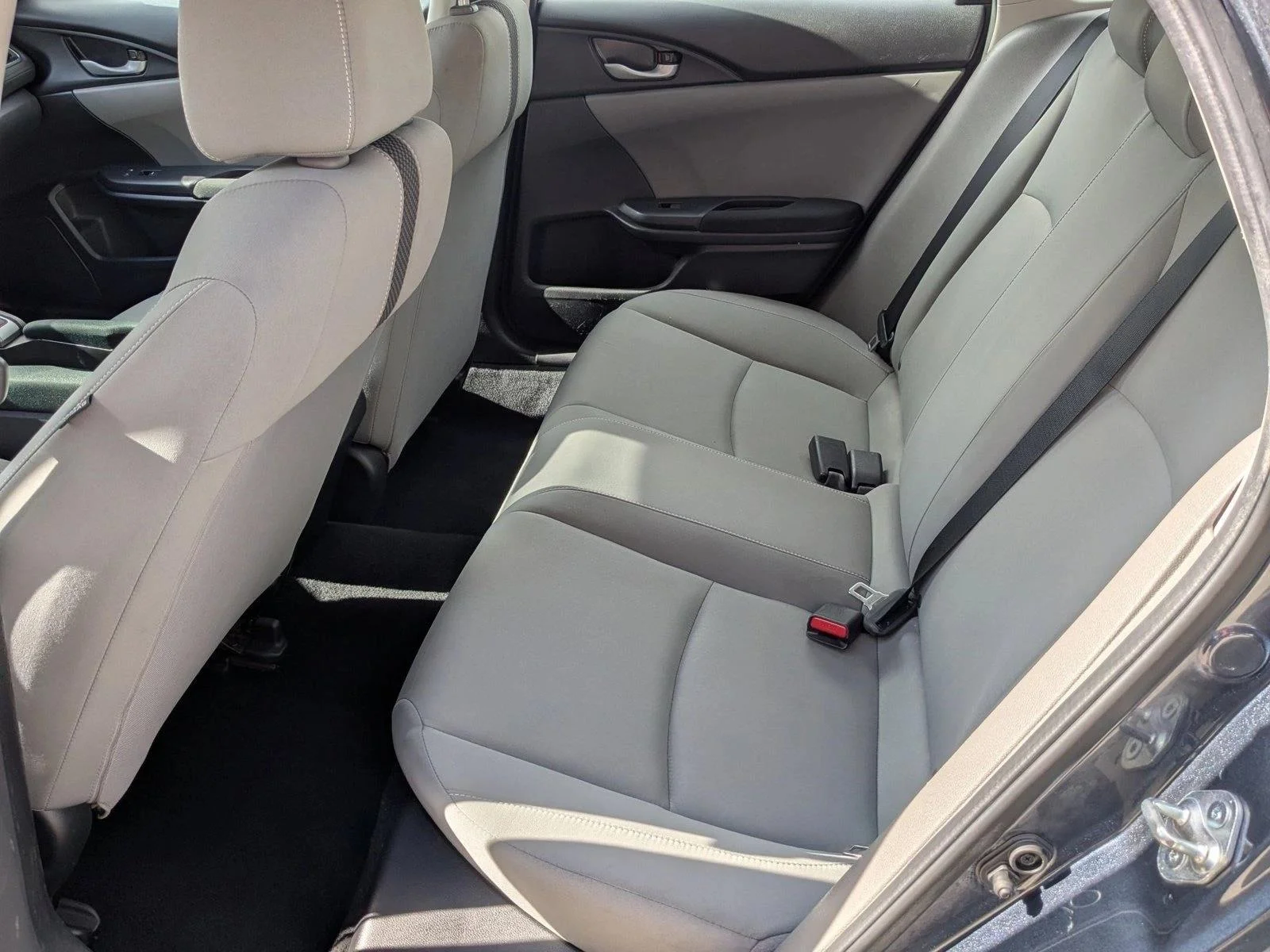 Used 2021 Modern Steel Metallic Honda LX image 17
