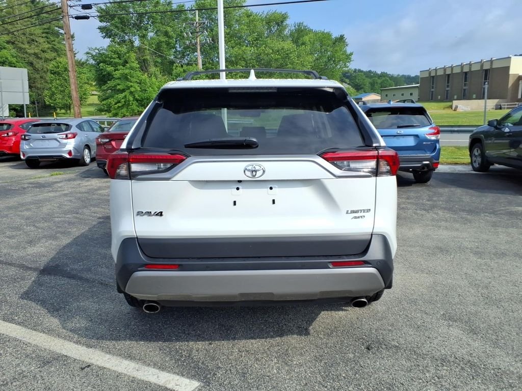 Used 2023 Wind Chill Pearl Toyota Limited image 6
