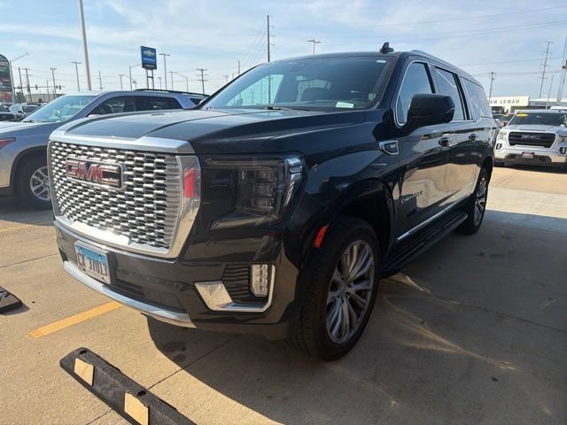 Used 2021 ONYX BLACK GMC Denali image 3