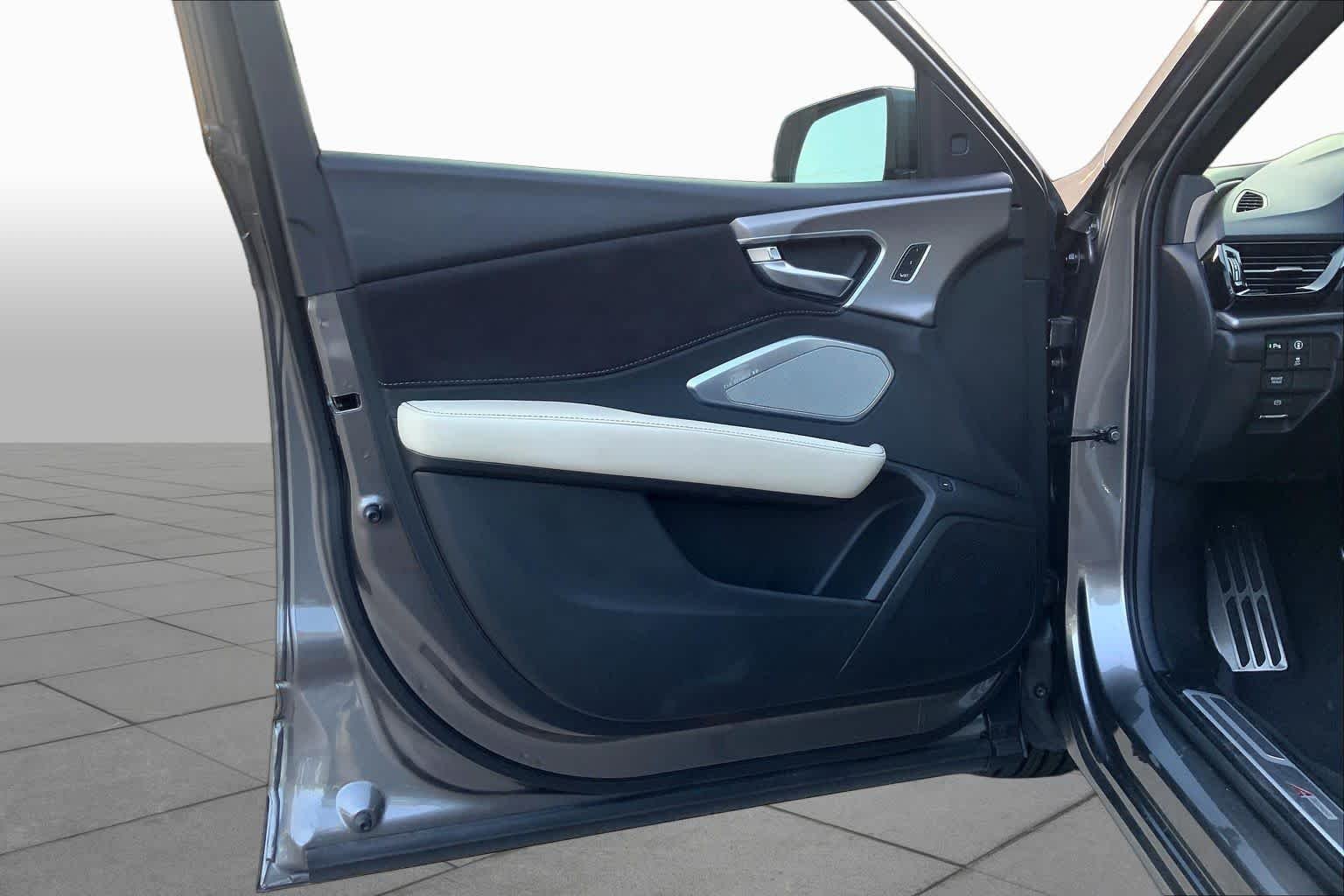 Used 2026 Liquid Carbon Metallic Acura w/A-Spec Package image 22