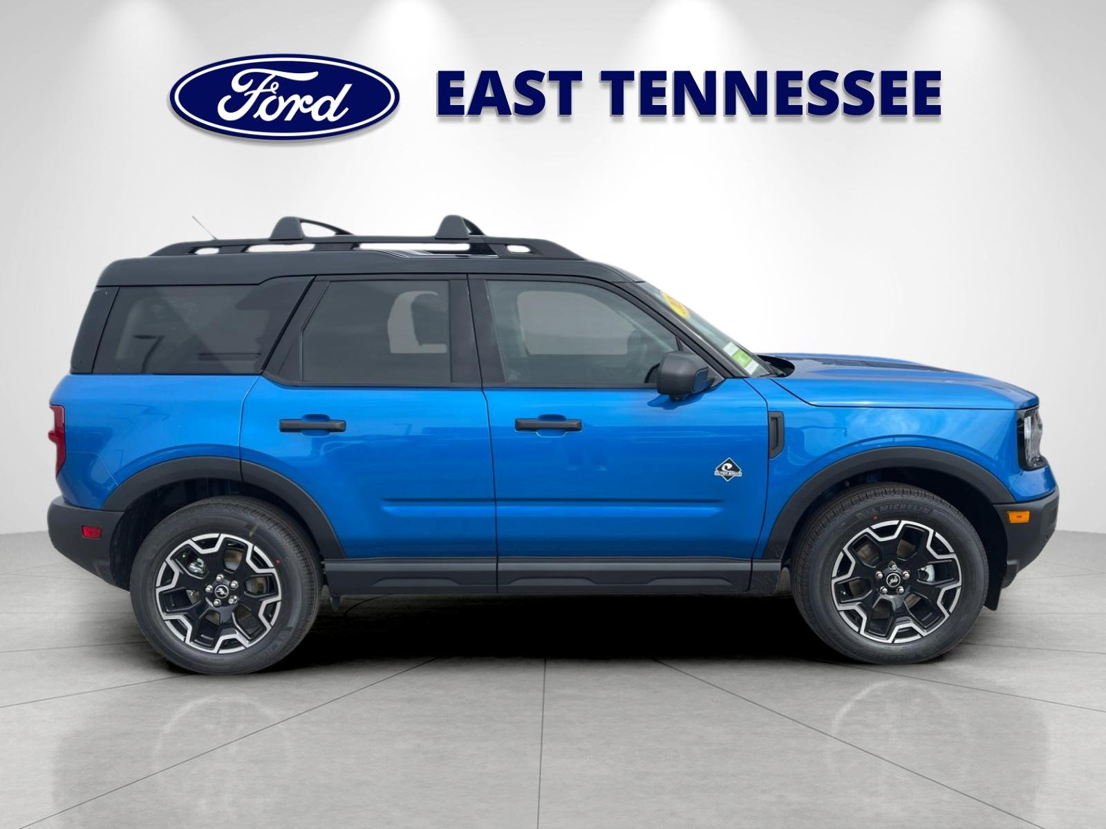 New 2026 Velocity Blue Metallic Ford Outer Banks® image 2