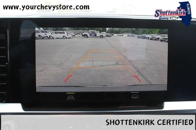 Used 2023 Gray Chevrolet LT image 30