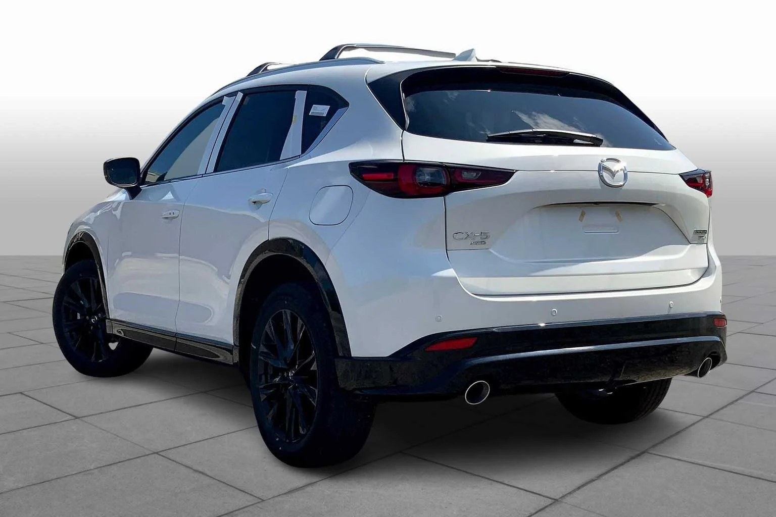 Certified Used 2025 Rhodium White Metallic Mazda 2.5 Carbon Turbo image 3