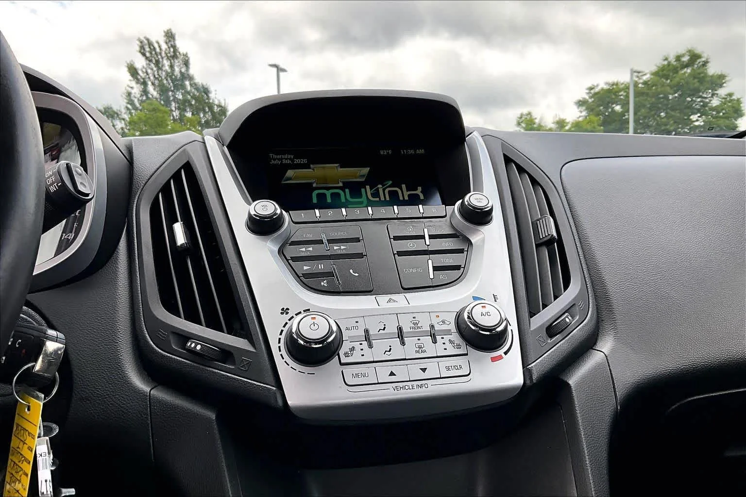 Used 2016 Silver Ice Metallic Chevrolet LT image 35
