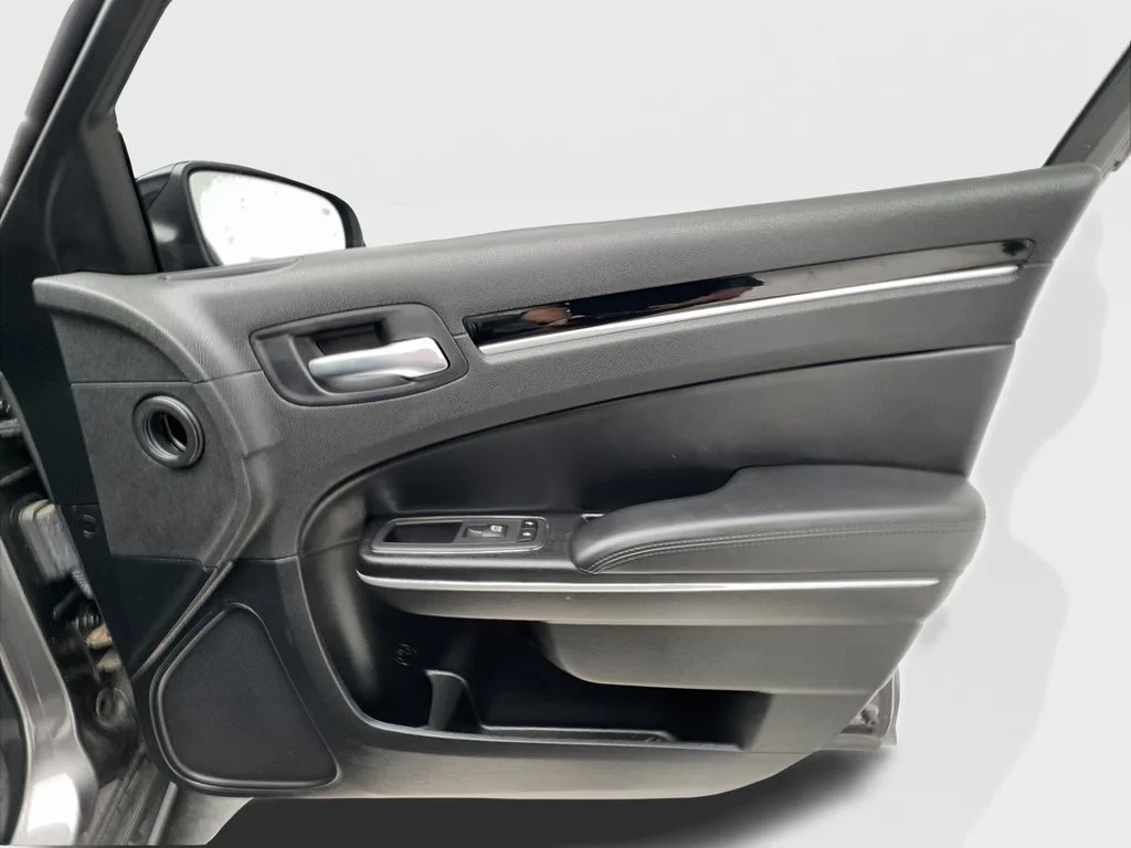 Used 2023 Gray Chrysler Touring image 32