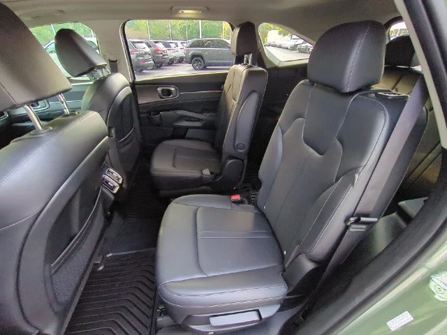 Used 2024 Green Kia X-Line SX image 32