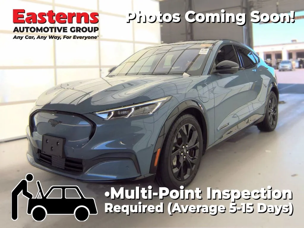 Used 2023 Blue Ford Premium image 1