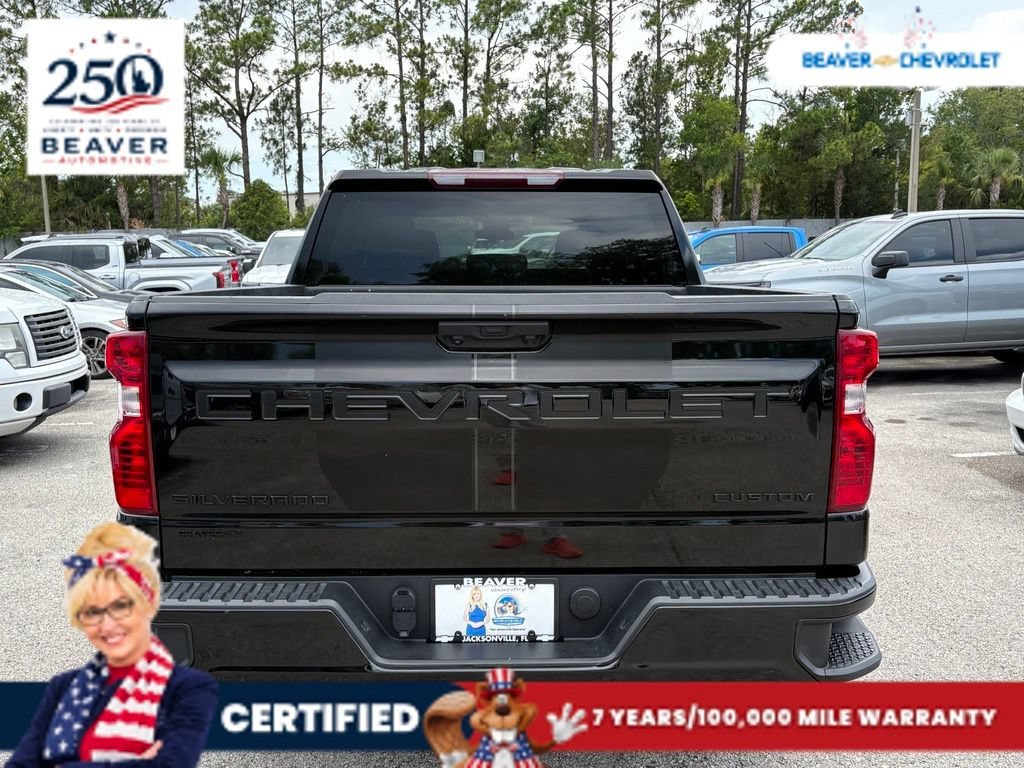 Used 2023 Black Chevrolet Custom image 6