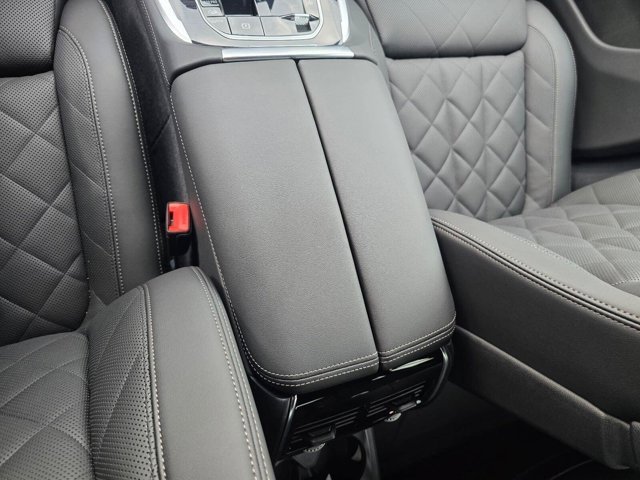 New 2027 Black Sapphire Metallic BMW xDrive40i image 23