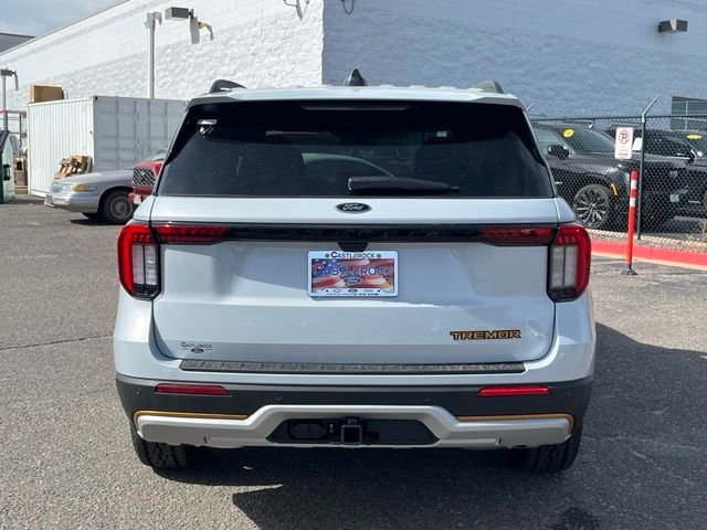 New 2026 Space White Metallic Ford Tremor® image 4