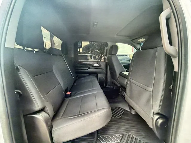 Used 2024 Summit White Chevrolet LT image 26