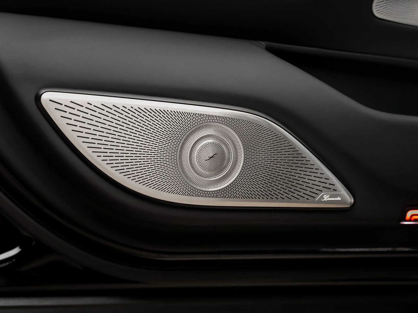 Used 2024 Black Mercedes-Benz Maybach S 580 image 68