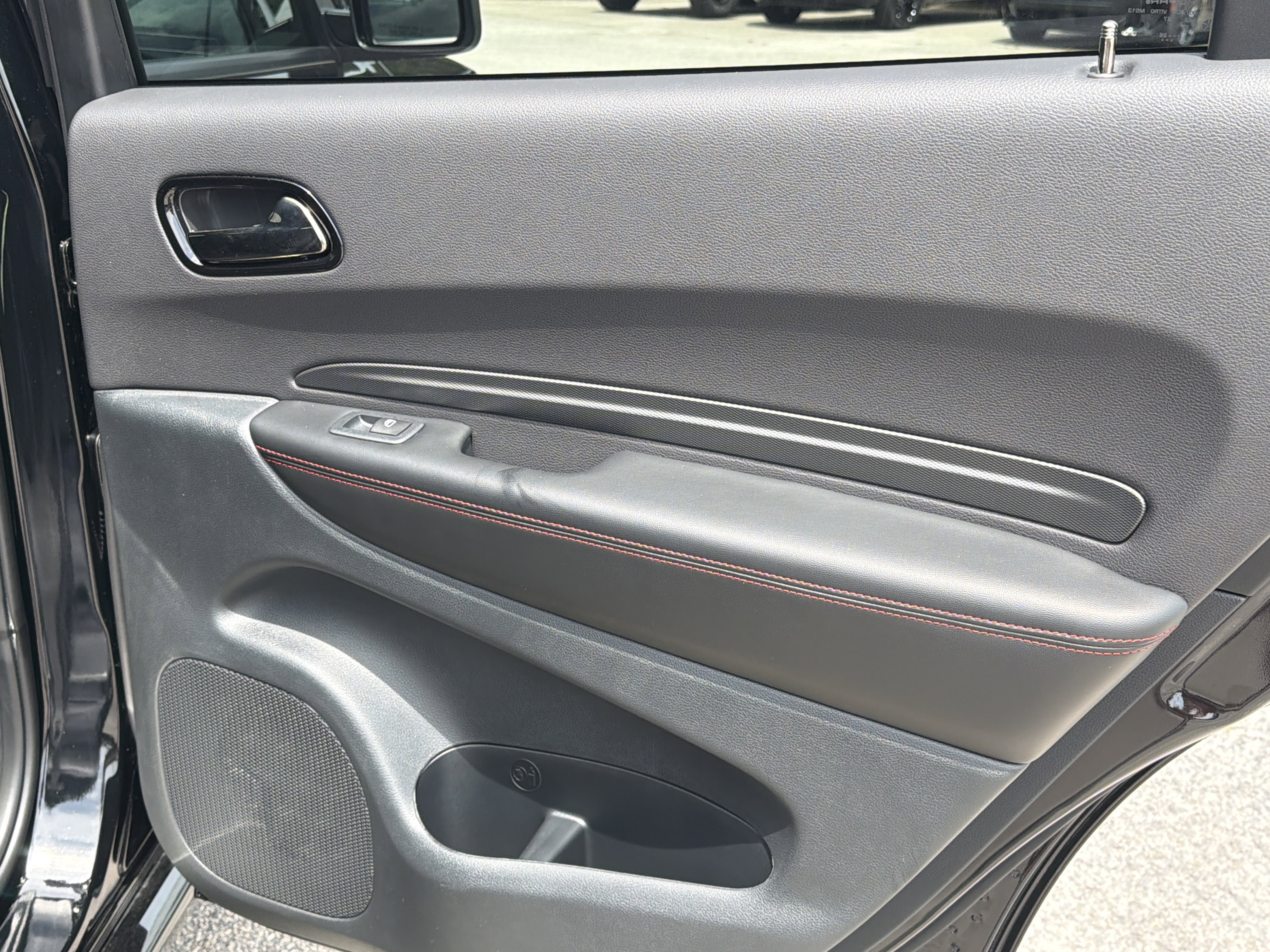 New 2026 Diamond Black Clear-Coat Exterior Paint Dodge GT image 19